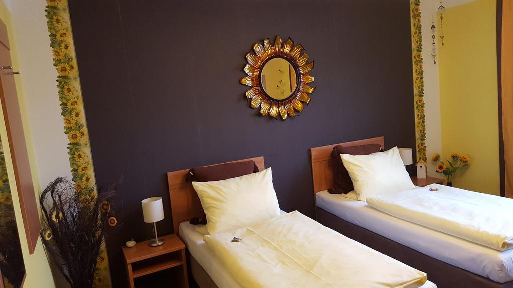 Hotel Rosenhof Isenbüttel Pokoj fotografie